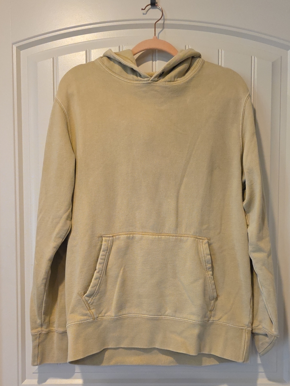 American Eagle Men's Medium Pullover Hoodie in Light Beige - Missing Strings